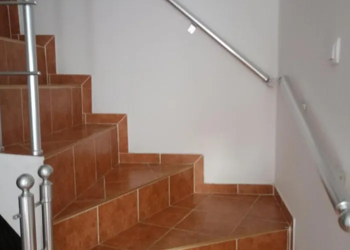 Gostinska Kuca * ليسكوفاك